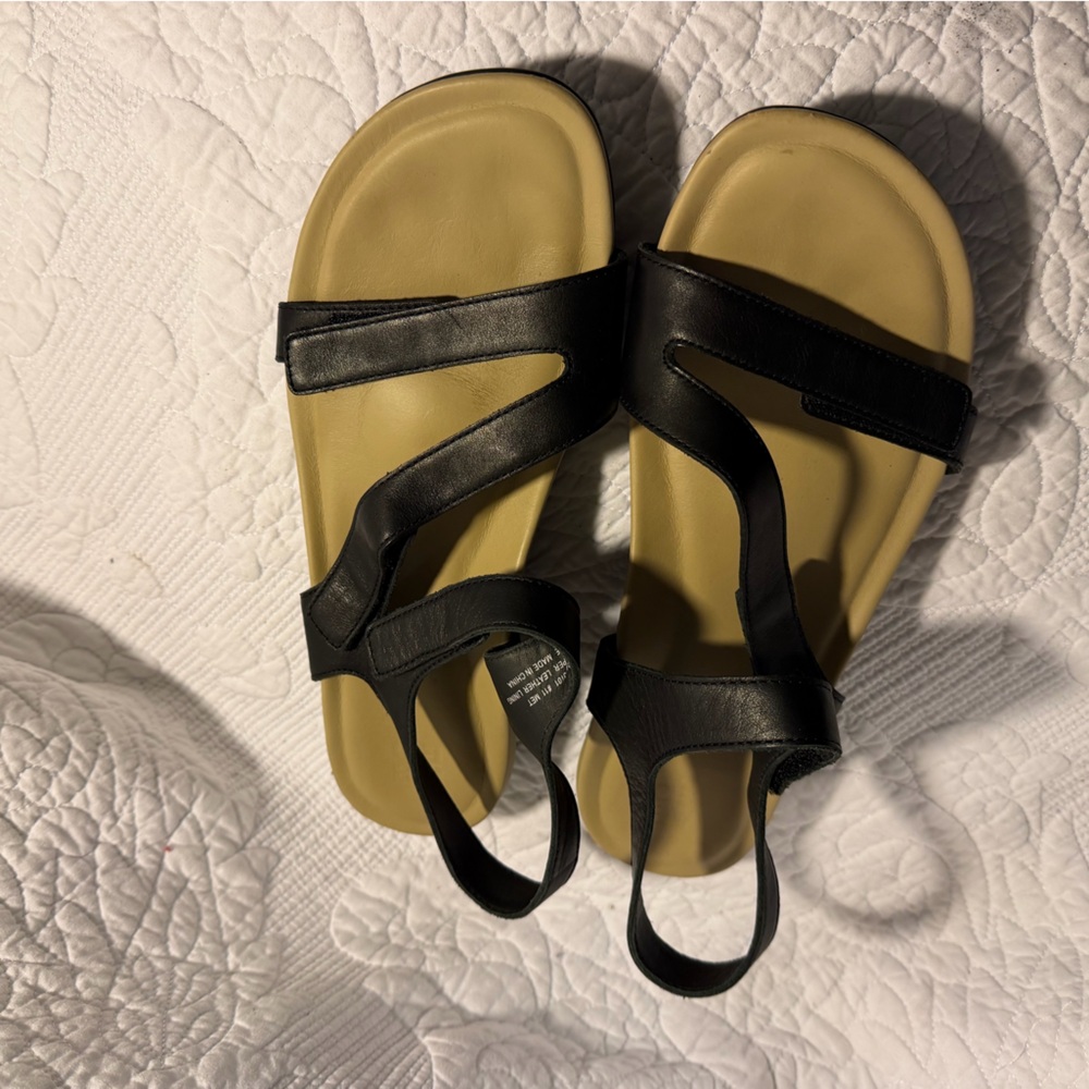 AERO Elegant Black and Tan Women's Sandals.‎ Casual